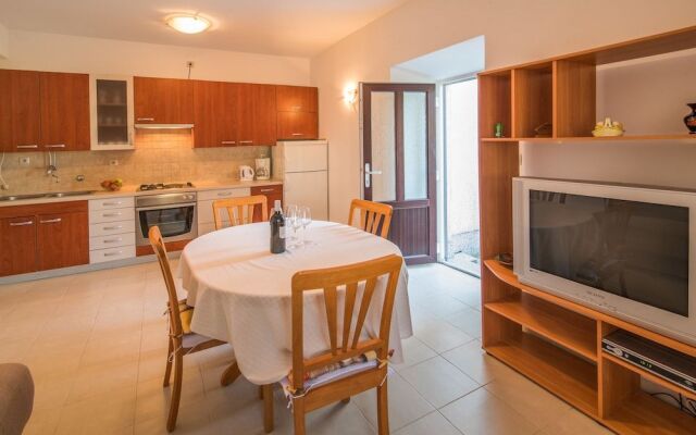 Apartment Anica