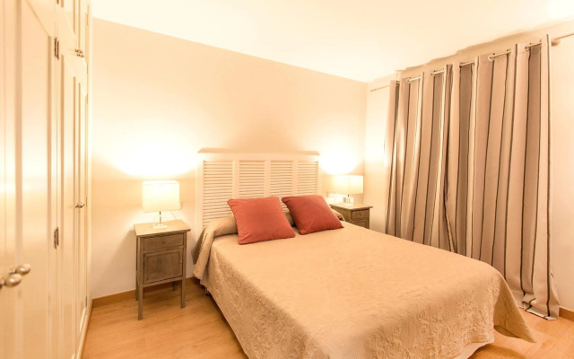 Hotel y Apartamentos DES PUIG