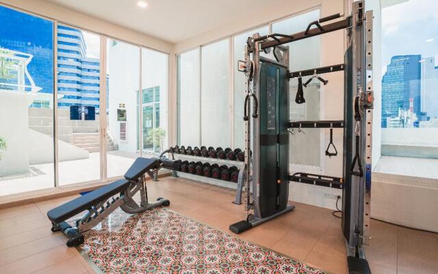 Отель The Bless Hotel and Residence