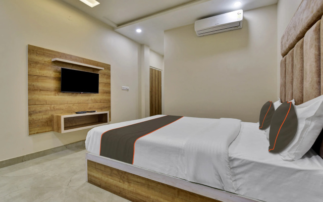 Fabhotel Bohra International