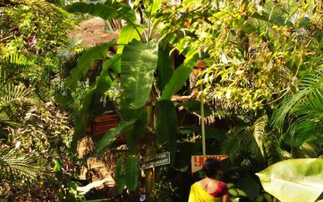 Bhakti Kutir Huts