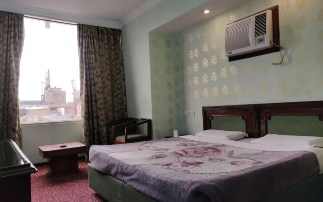 Hotel Log-Inn
