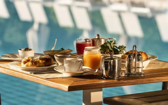 Botania Relais & Spa - The Leading Hotels of the World.