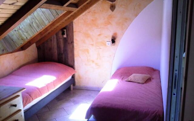 Chalet Les Ancolies - 5 Pièces pour 8 Personnes 714