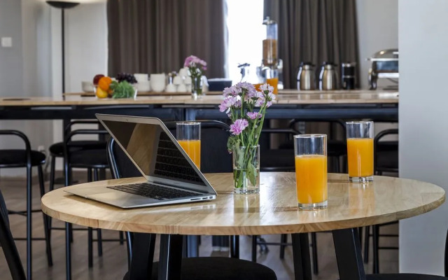 OYO Townhouse 006 Koramangala Sony Signal