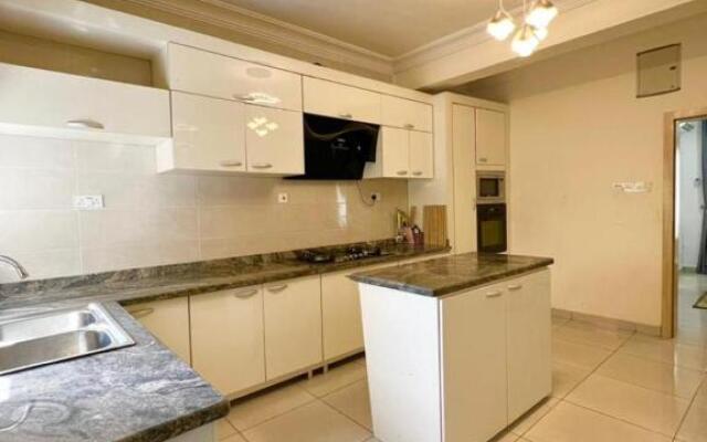6bedroom Appartment