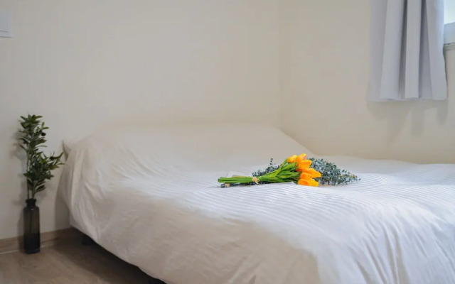 Jerry Blossom - Hostel