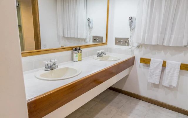 Hotel Irotama Bungalows & Bohios