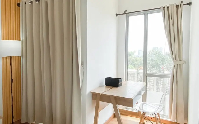 Modern Look Studio Apartment At M-Town Residence Near Sms Mall