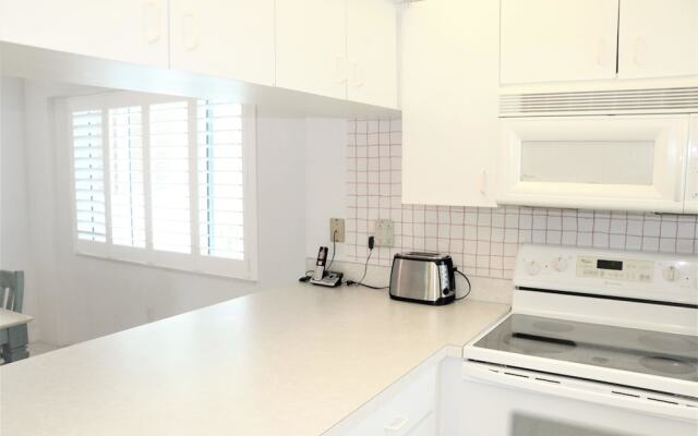 Jamaica Royale T22 - 2 Br Condo