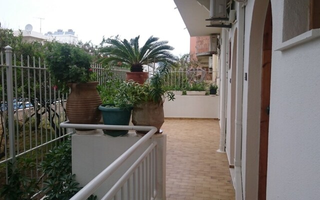 Lovely Holidays Hotel