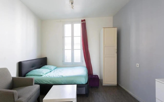 Studio Meublé