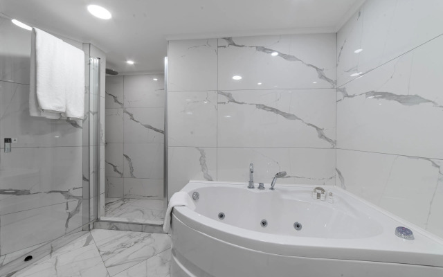 Savoy Hotel