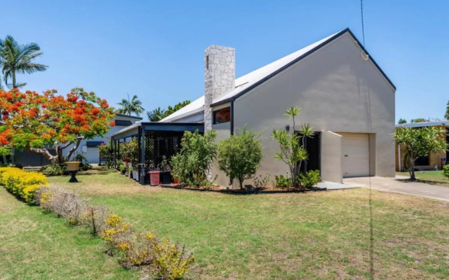 Unique Getaway 300m to Bribie Foreshore, Bongaree