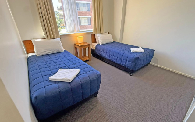 Beachside Holiday Apartments – Guest Rooms – Port Macquarie