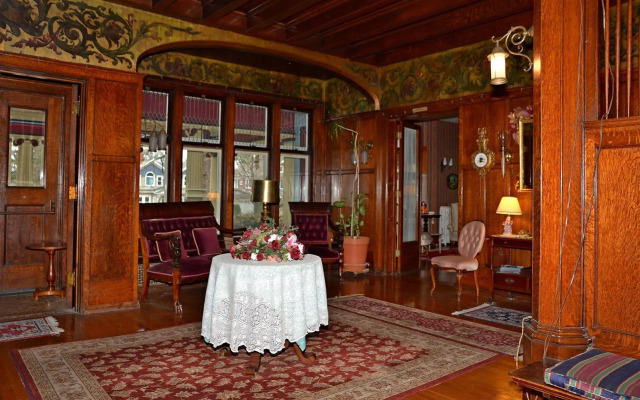 Saravilla Bed and Breakfast