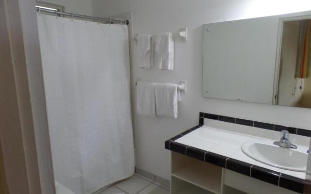 Miramar 6 Bedroom on the Beach