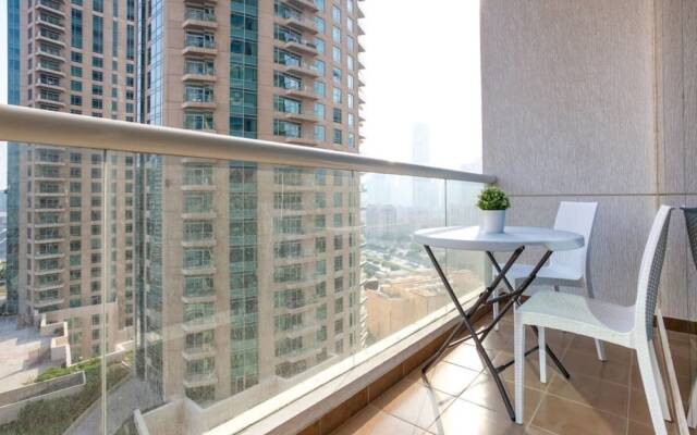 Cosy & Convenient Apt in Downtown Dubai