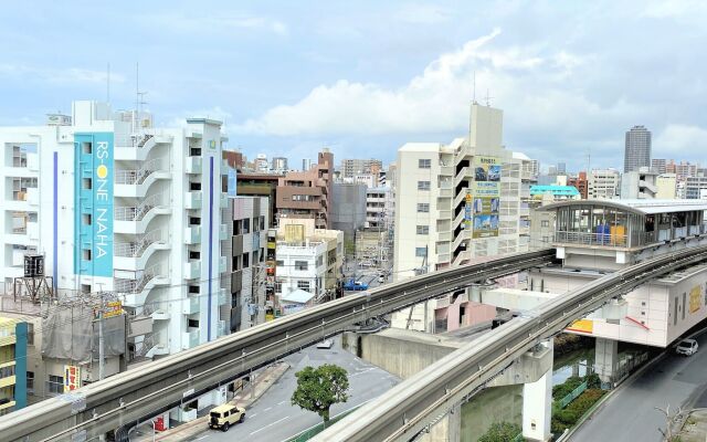 Toyoko Inn Okinawa Naha Kokusai Dori Miebashi Station
