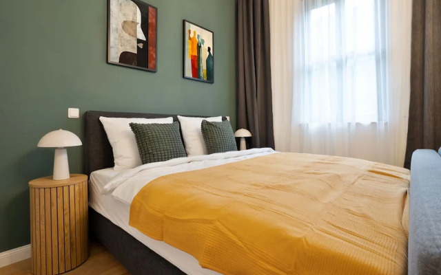 Zentrale Apartments I home2share