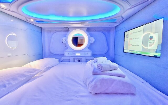 Atypicap Capsule Hostel