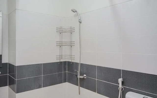 Cozy and Luxury 1BR Apartment at Scientia Residence