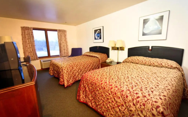 Luck Country Inn