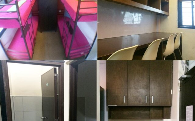OYO 688 Monchere Dormitory