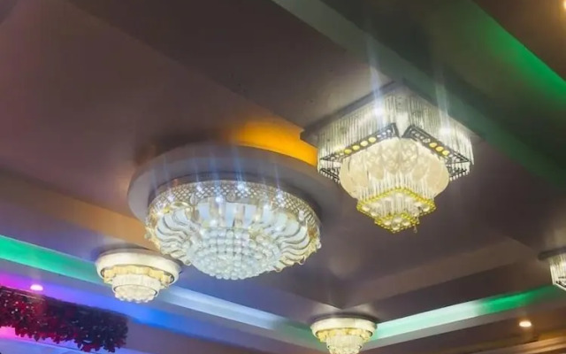 Nur Complex Hotel