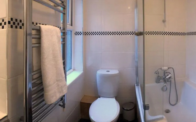 Little Connaught House