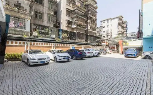 HanTing Hotel (Guangzhou North Railway Station)