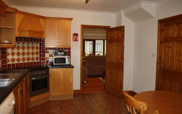 Galway Bay Lodge