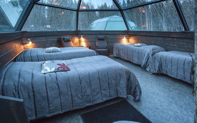 Arctic SnowHotel & Glass Igloos
