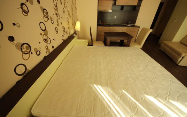 Grand Hotel St.Vlas - Menada Apartments