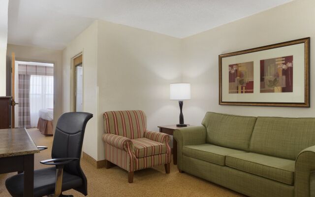 Country Inn & Suites by Radisson, Georgetown, KY