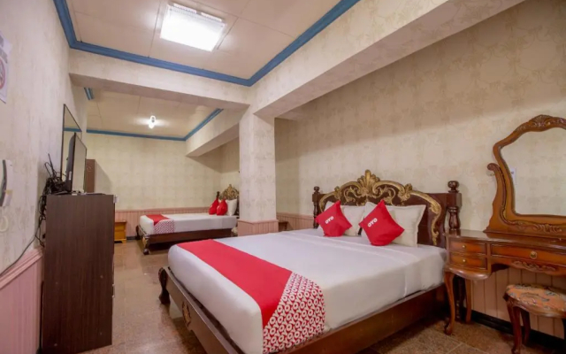 OYO 738 Maganda Hotel