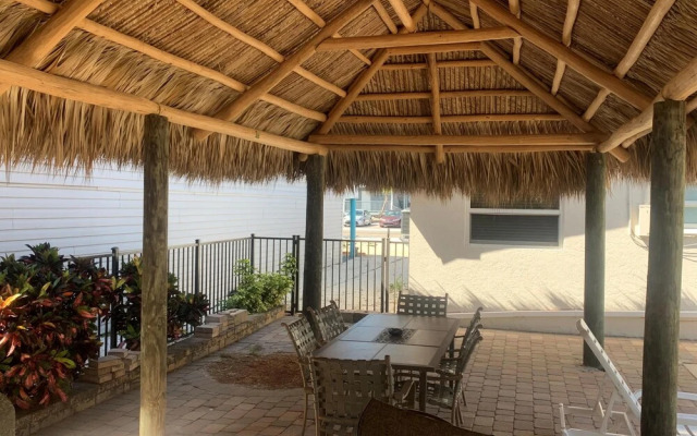 Gulf Breeze Bungalows