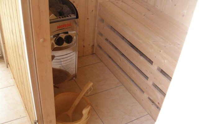 Ponty-Poronty Vendeghaz