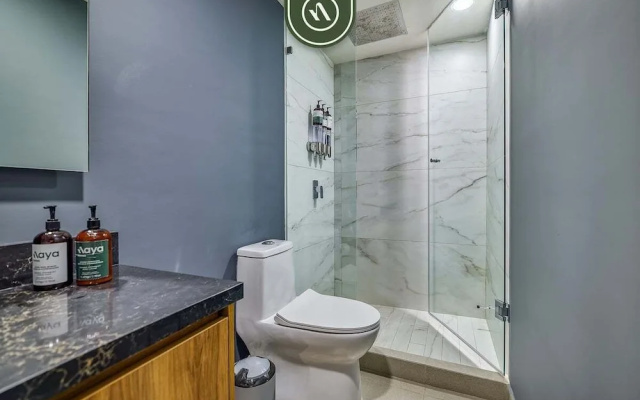 Luxury 2 BR Condo in the Jungle - Oceanview Pool