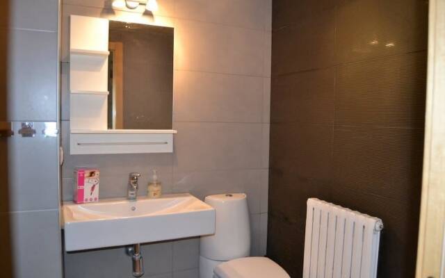 Apartamentos Dos Torres - Alfonso I