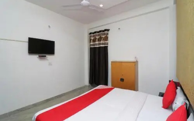 Royal Rahul Residency by OYO Rooms