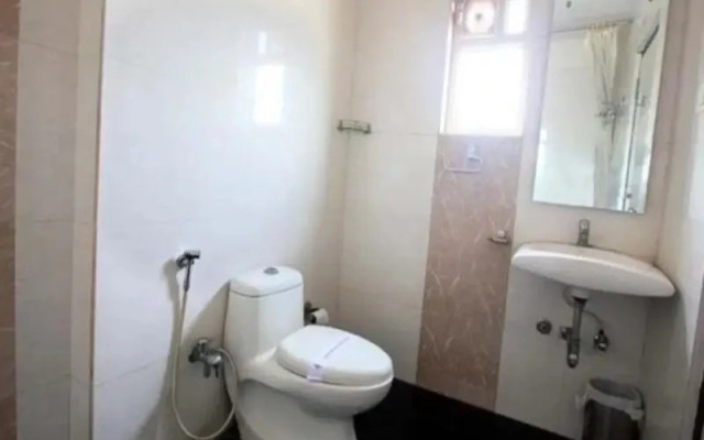 Hotel Sitara Royal
