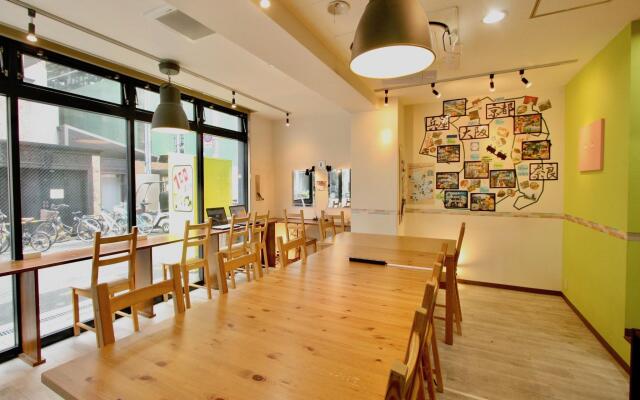 Osaka Guesthouse HIVE