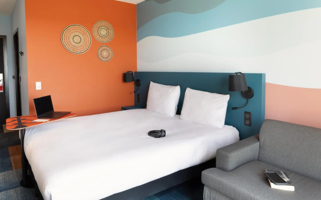 Ibis Styles Miramas - Provence