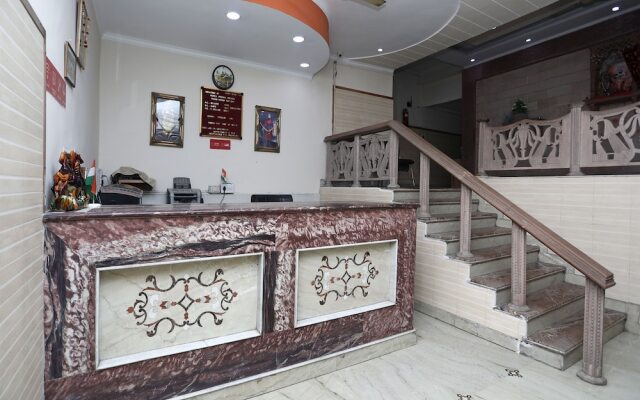 OYO 12671 Hotel Prithvi Palace