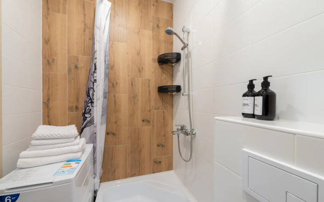 Апартаменты на улице Андрея Кореневского 7