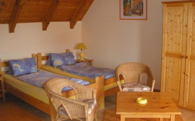 Mirtill Apartmanház