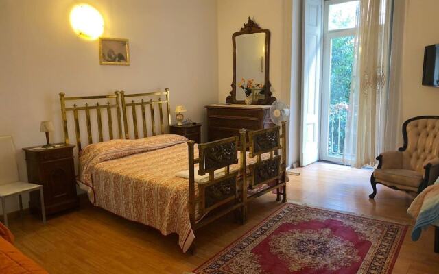 Naples Anticaglia Palace