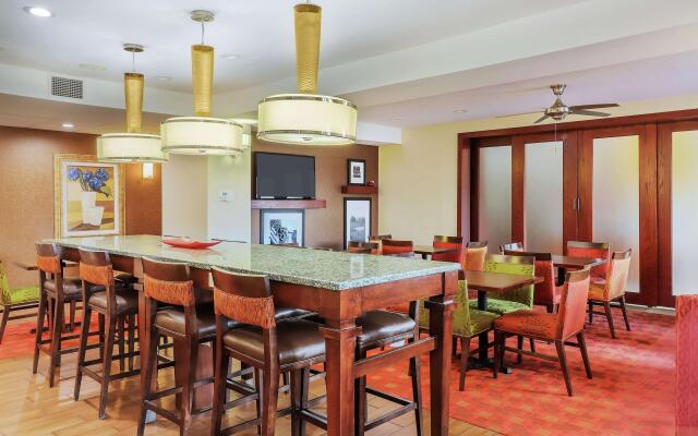 Hampton Inn Heath-Newark