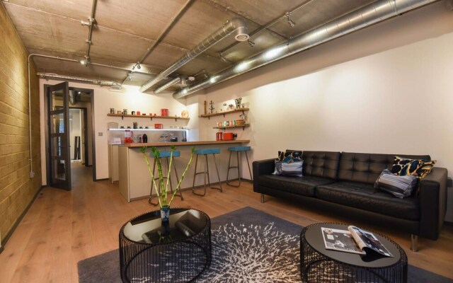 Loft Style Apartment in Central London! 2br!